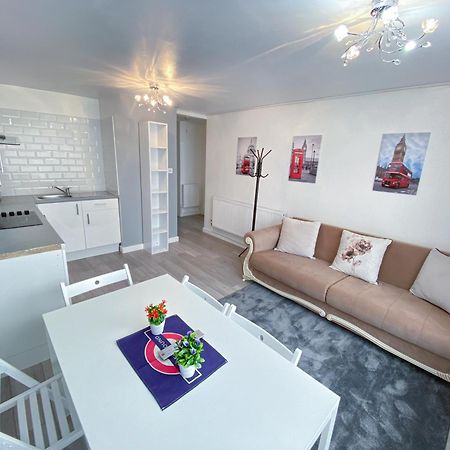 2 Bedroom Flat, Dalston Junction, Λονδίνο Εξωτερικό φωτογραφία